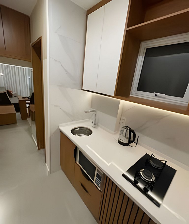 Magnífico Mezanino recém-reformado 2min. Praia