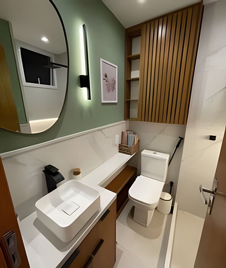 Magnífico Mezanino recém-reformado 2min. Praia