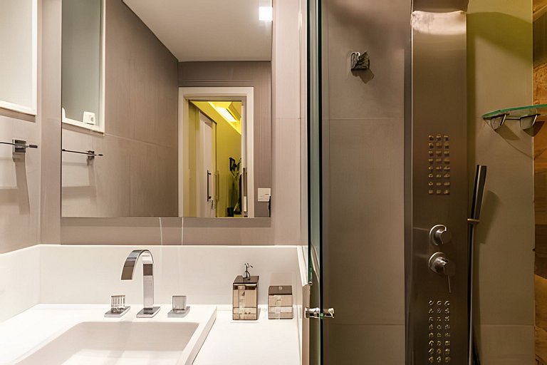 Excelente Quarto e Sala