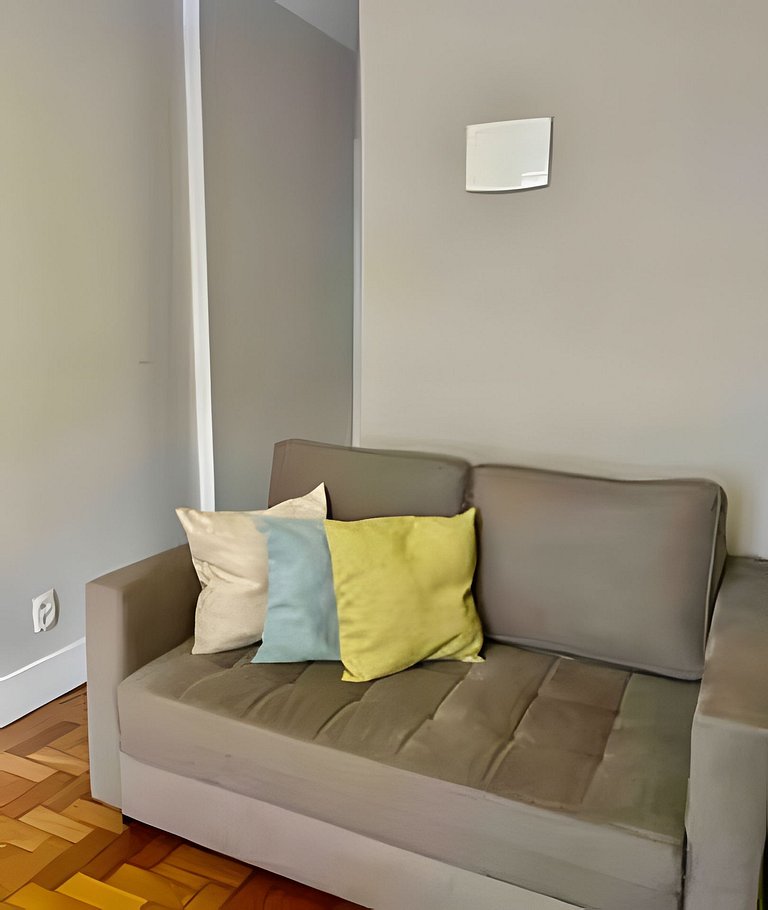 Excelente Quarto e Sala