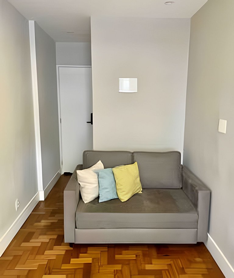 Excelente Quarto e Sala