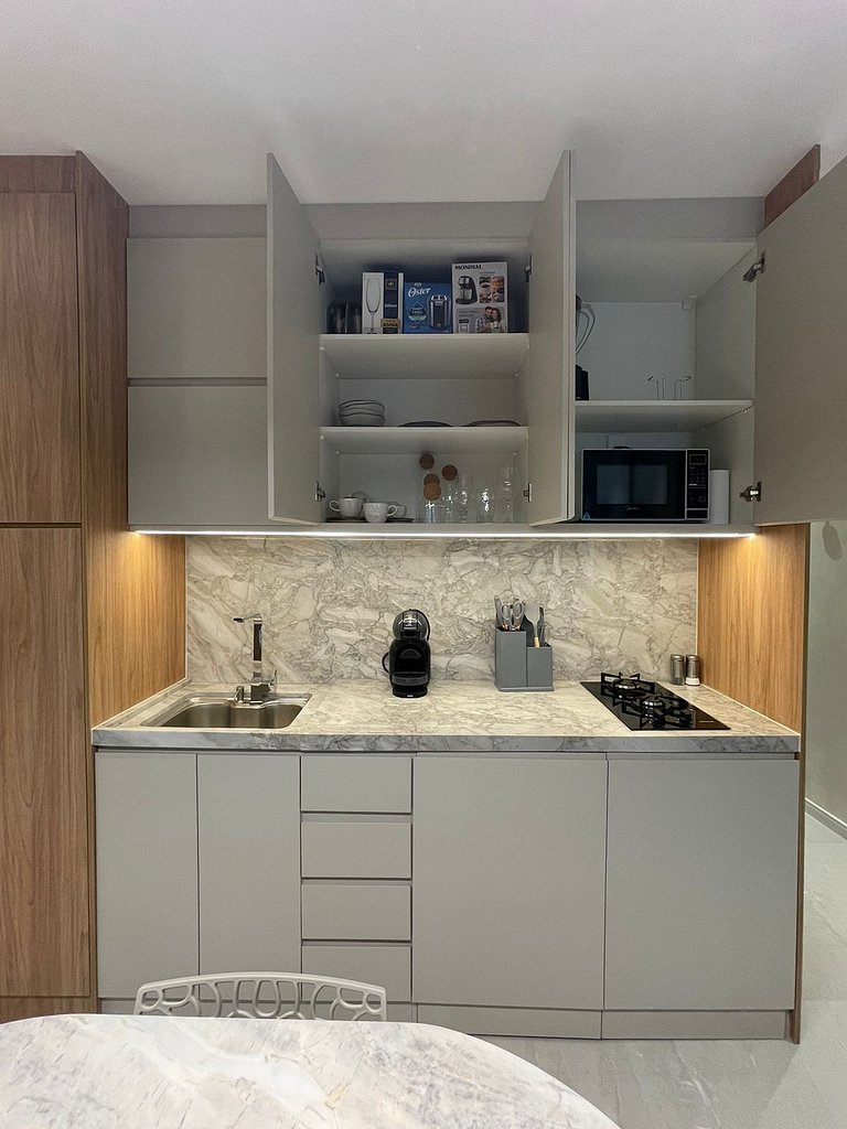 Sofisticação e Elegância com Vista Mar 2min Praia