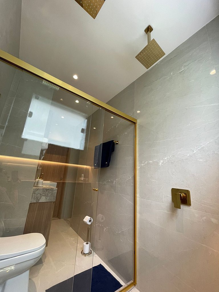 Sofisticação e Elegância com Vista Mar 2min Praia