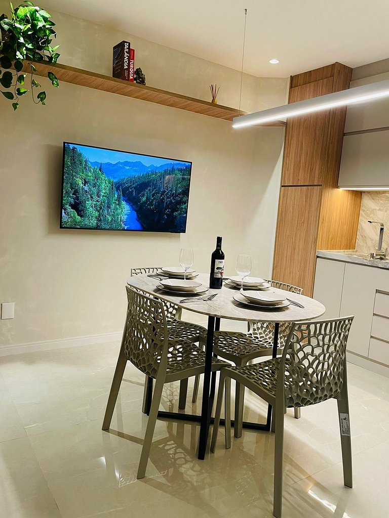 Sofisticação e Elegância com Vista Mar 2min Praia