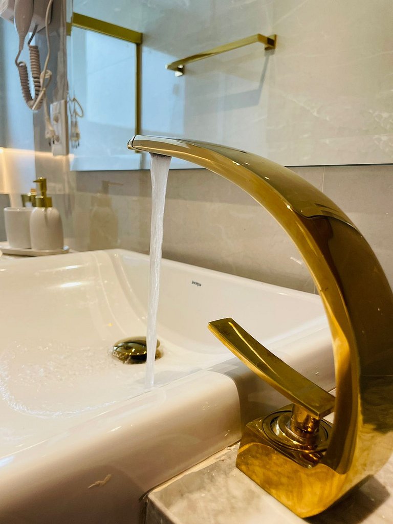 Sofisticação e Elegância com Vista Mar 2min Praia