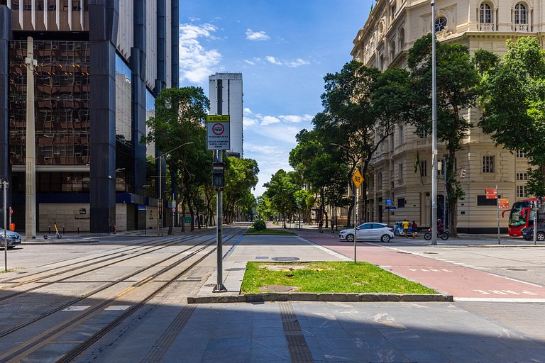 Fantástico Flat no Centro coladinho Consulado USA/Gate SDU L