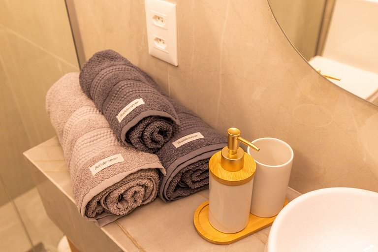 Fantástico Flat no Centro coladinho Consulado USA/Gate SDU L