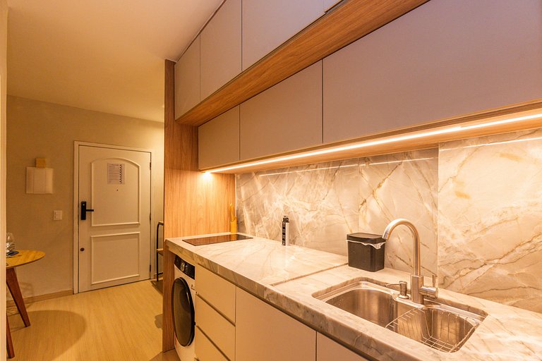 Fantástico Flat no Centro coladinho Consulado USA/Gate SDU L